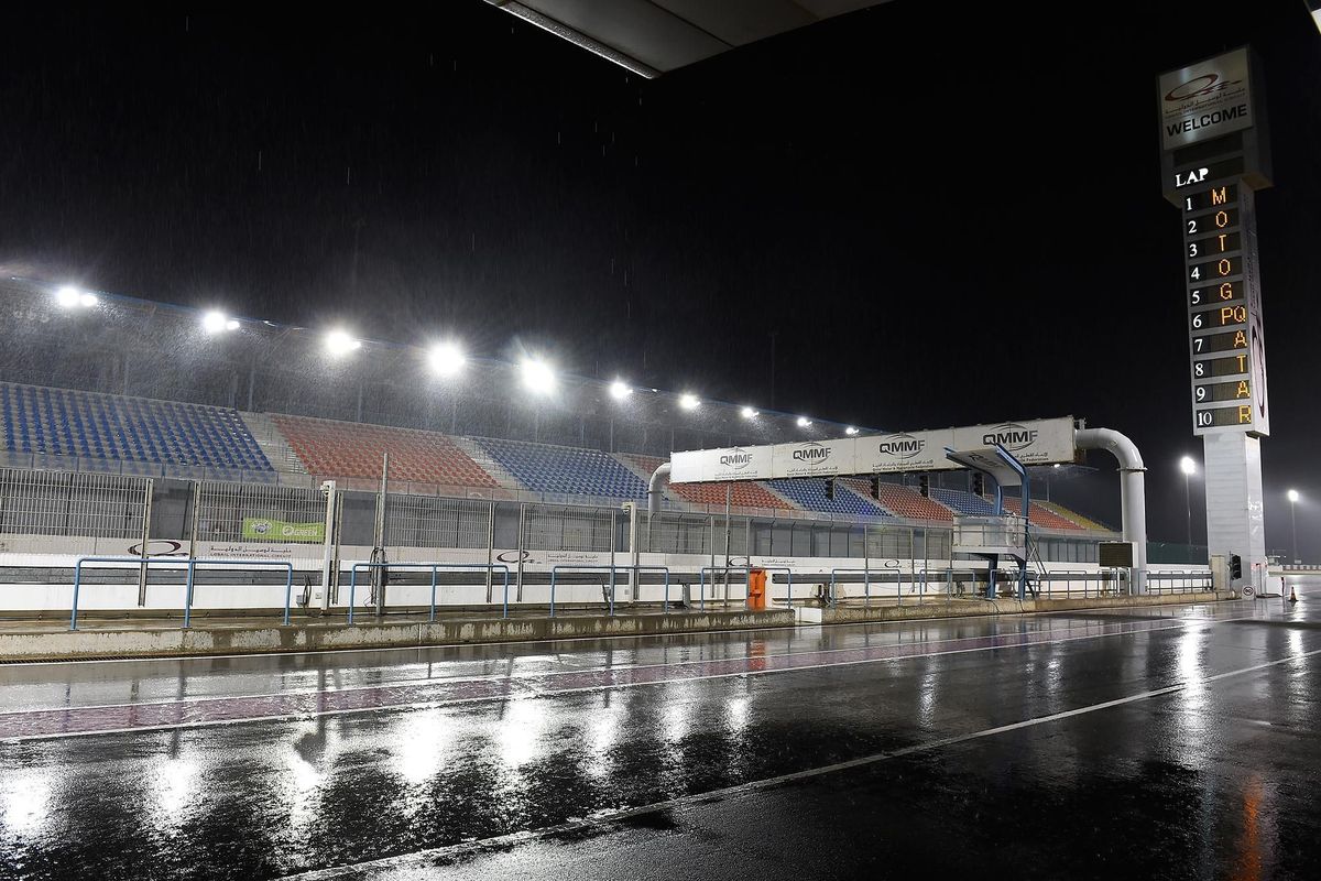 MotoGP Qatar pernah dibatalkan karena hujan deras