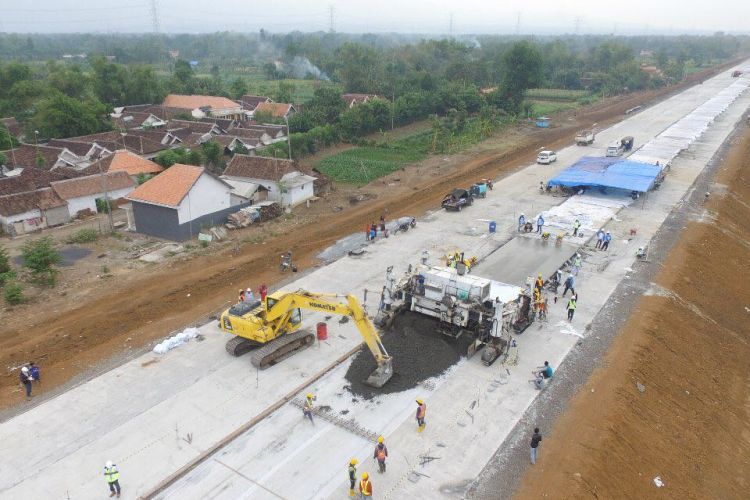 Tol Pasuruan-Probolinggo.