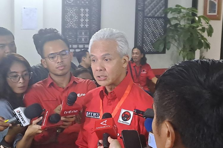 Ganjar Bantah Kongres PDI-P Diundur karena Hasto Kristiyanto Ditangkap KPK