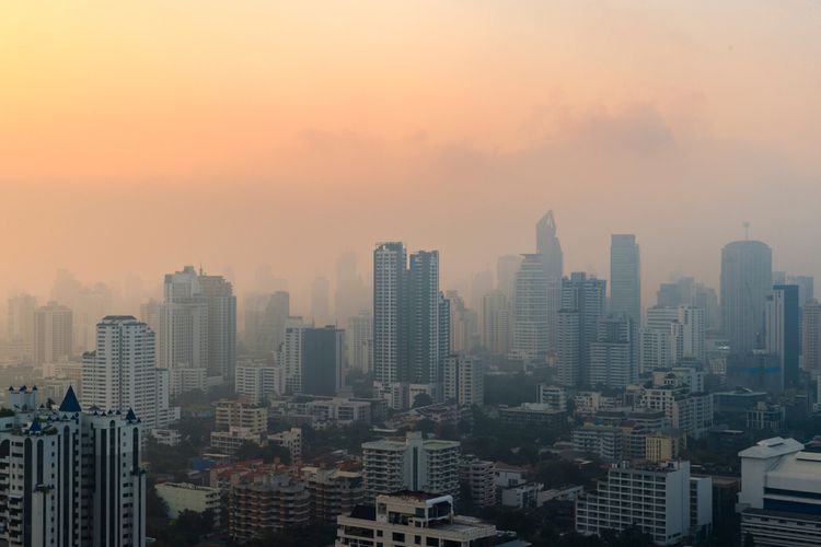 Ilustrasi polusi udara di ibu kota Bangkok, Thailand. 