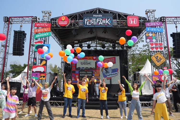 Kehebohan acara Honda Festipark di Kiara Artha Park di Bandung, Minggu (8/10/2023).
