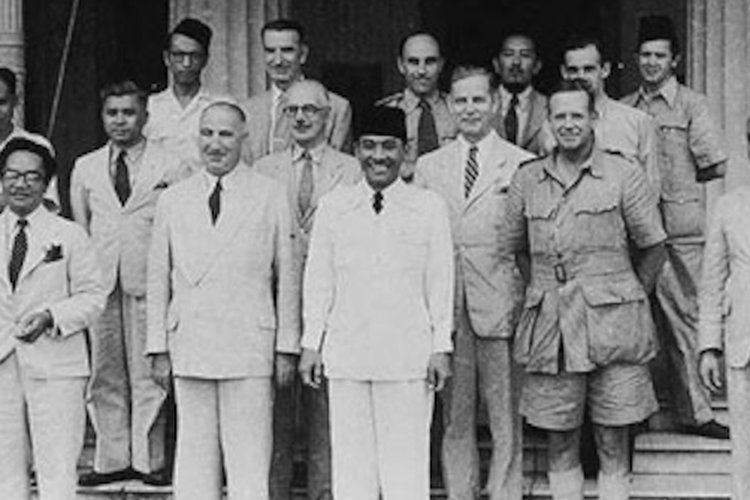 Pertemuan perwakilan Komisi Tiga Negara dengan Soekarno pada 1949