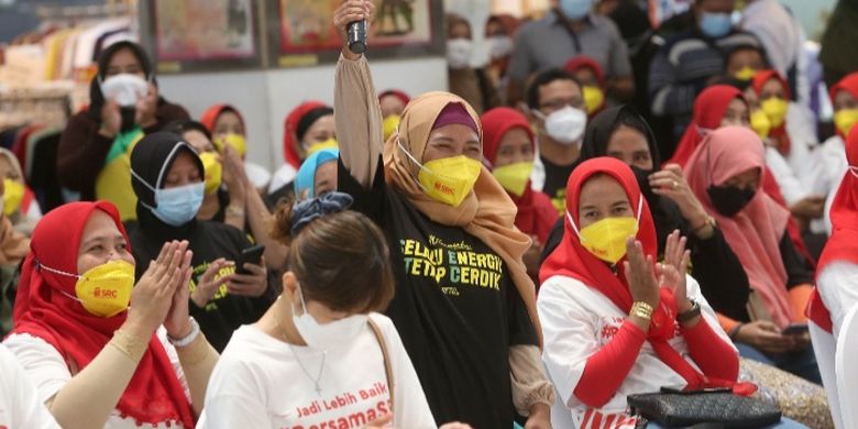 Duh! Cerita Ayun Olah Bisnis Kue Basah Sampai Buka Lapangan Kerja untuk Ibuibu