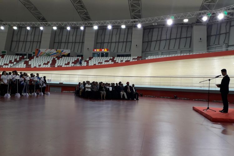 Acara pembukaan kejuaraan balap sepeda Asian Track Championship (ATC) 2019 di Velodrome International Jakarta, Rawamangun, Jakarta Timur, Selasa (8/1/2019) malam. 