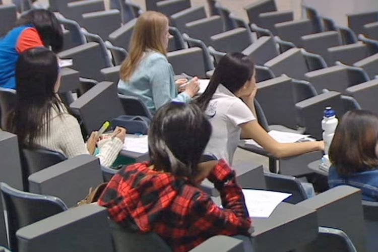 Keluh Kesah Mahasiswa Papua di Australia: Uang Beasiswa Selalu Telat, Terpaksa Kerja