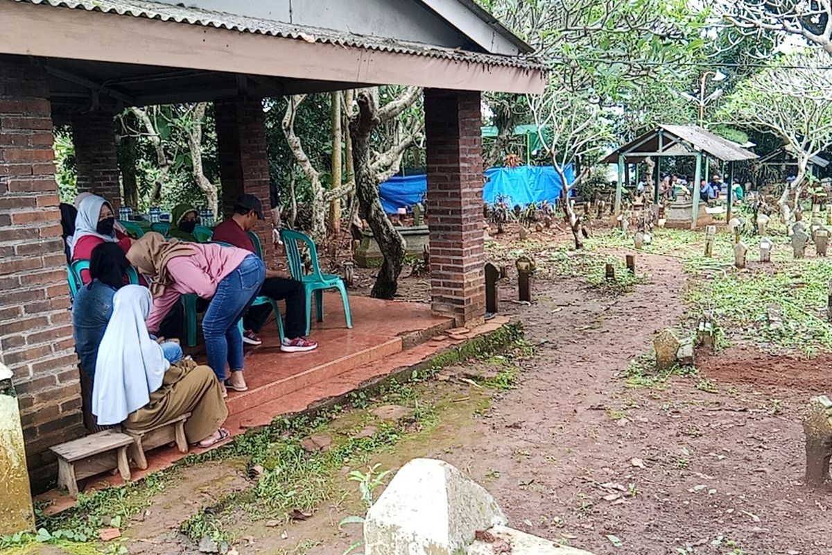 Makam Darso Dibongkar, Ada Sampel Organ yang Diambil