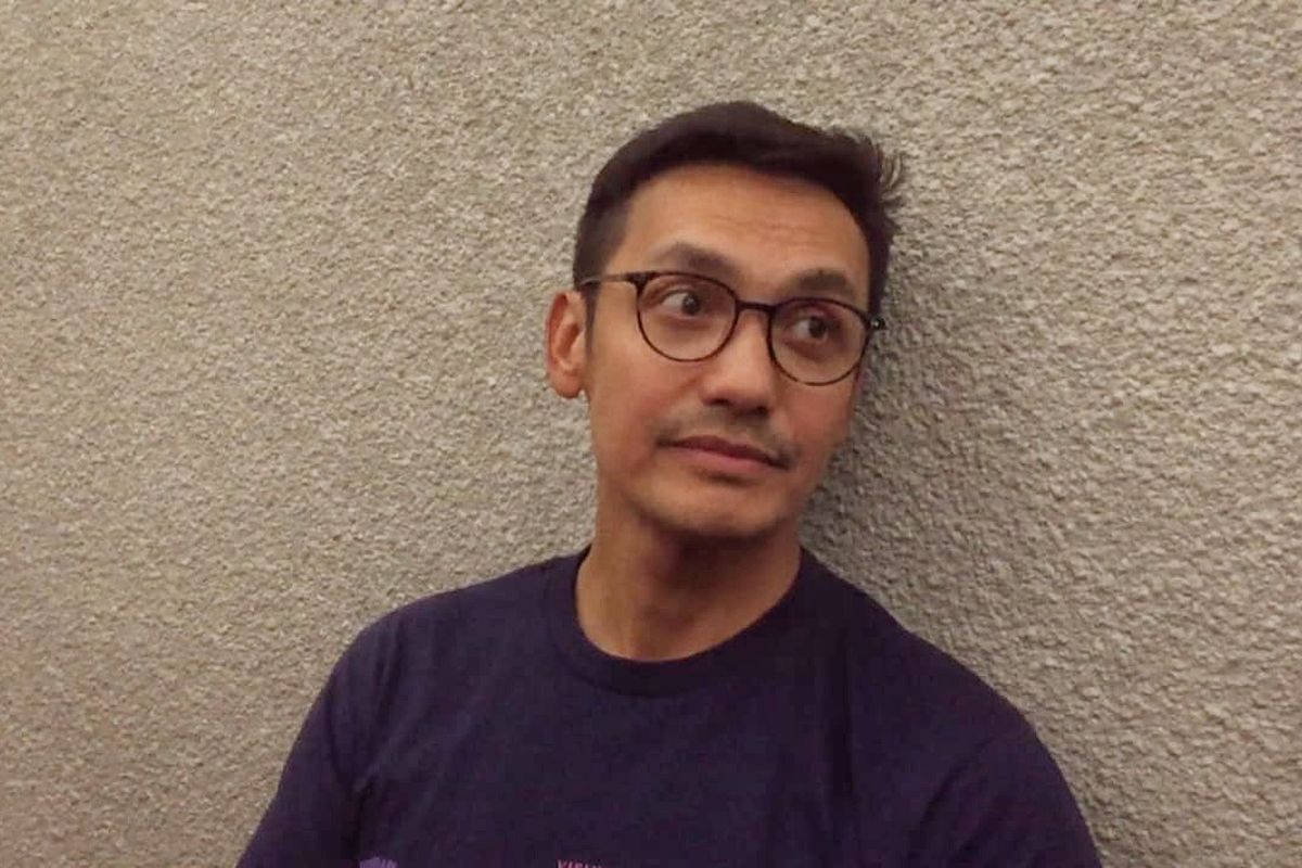 Artis peran Gunawan dalam jumpa pers film Generasi 90an: Melankolia di kawasan Cilandak, Jakarta Selatan, Jumat (13/9/2019).