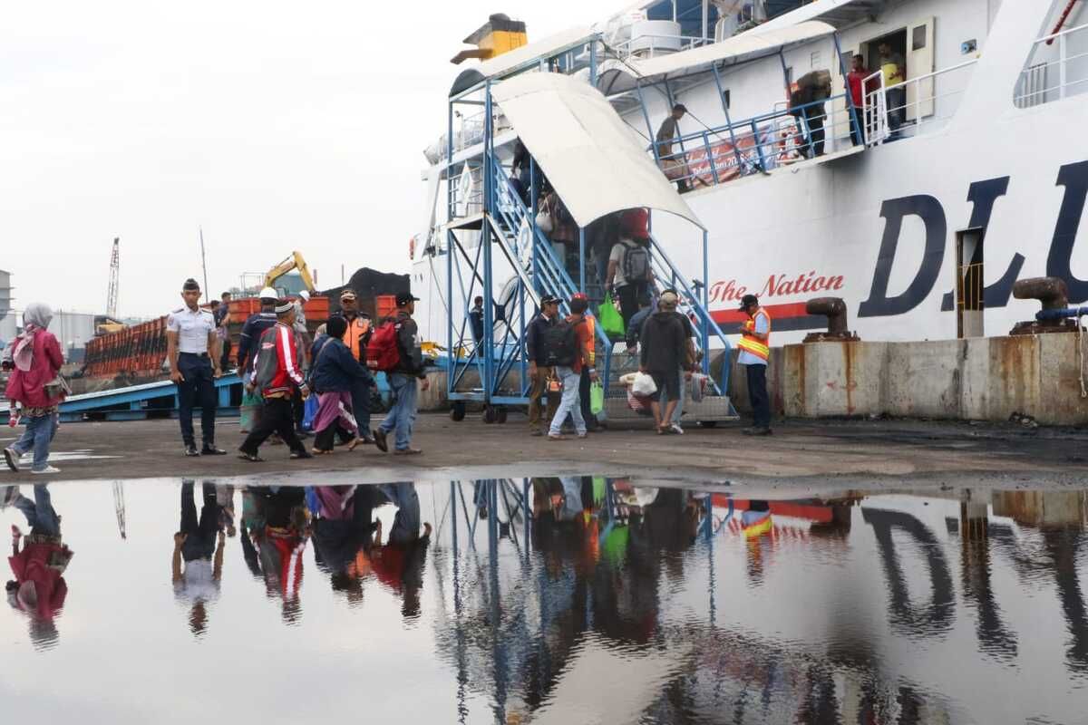 Penumpang Pelabuhan Tanjung Emas Turun 9,32 Persen Saat Nataru 2024, Layani 19.000 Penumpang