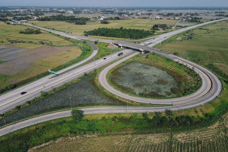 Jalan Tol Medan-Kualanamu-Tebing Tinggi (MKTT).