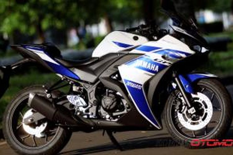 Yamaha YZF-R25 pilihan segar di segmen sport 250 cc