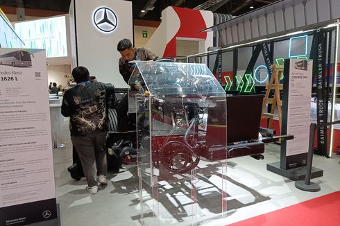 Spesifikasi Sasis Baru Mercedes-Benz O500RSD 2445, Punya ADAS