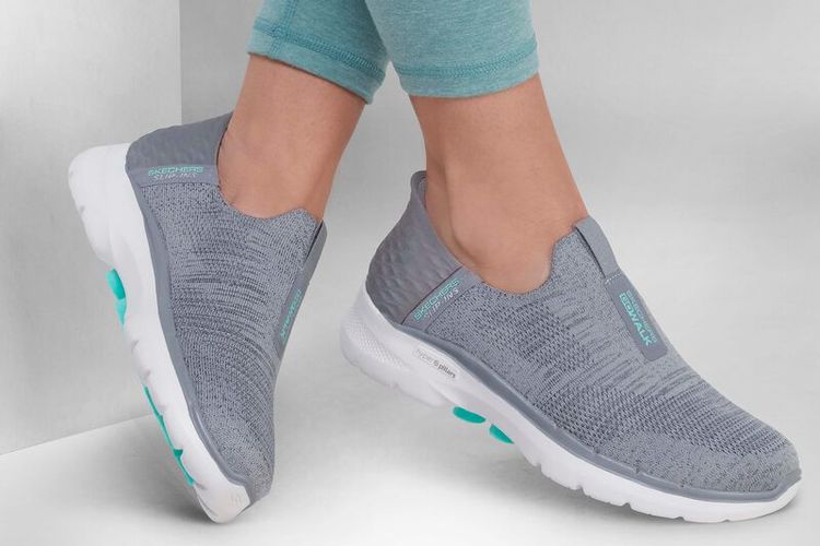 Skechers Hands Free Slips-Ins