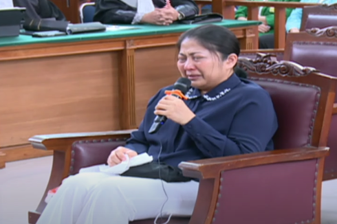 Putri Candrawathi Menangis Saat Ditanya Hakim soal Peristiwa Pelecehan Seksual di Magelang