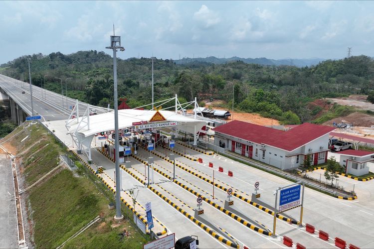 Ruas tol Pekanbaru-XIII Koto Kampar yang dikelola PT Hutama Karya (Persero) (Hutama Karya) telah memberikan dampak positif signifikan.