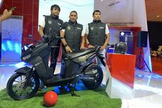 3 Legenda Timnas Indonesia Datang ke IIMS 2024, Berburu Mobil Listrik