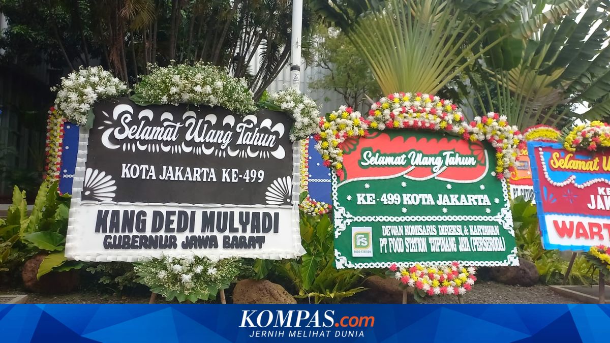 Karangan Bunga Hitam-Putih dari Dedi Mulyadi Warnai HUT ke-499 Jakarta di Balai Kota