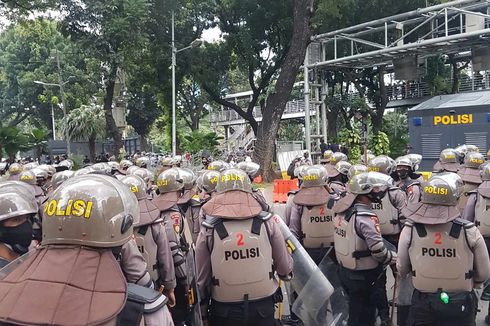 750 Personel Diturunkan untuk Amankan Demonstrasi Buruh di Patung Kuda