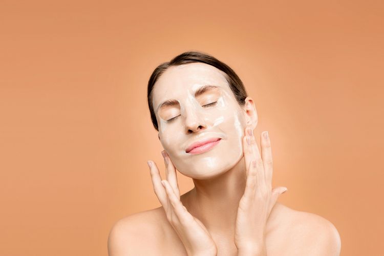 4 Kandungan Skincare yang Harus Dihindari Ibu Hamil Menurut Dokter