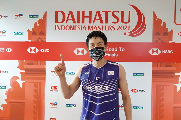 Chou Tien Chen usai pertandingan perempat final Indonesia Masters 2021 di Bali International Convention Centre, Jumat (19/11/2021). 