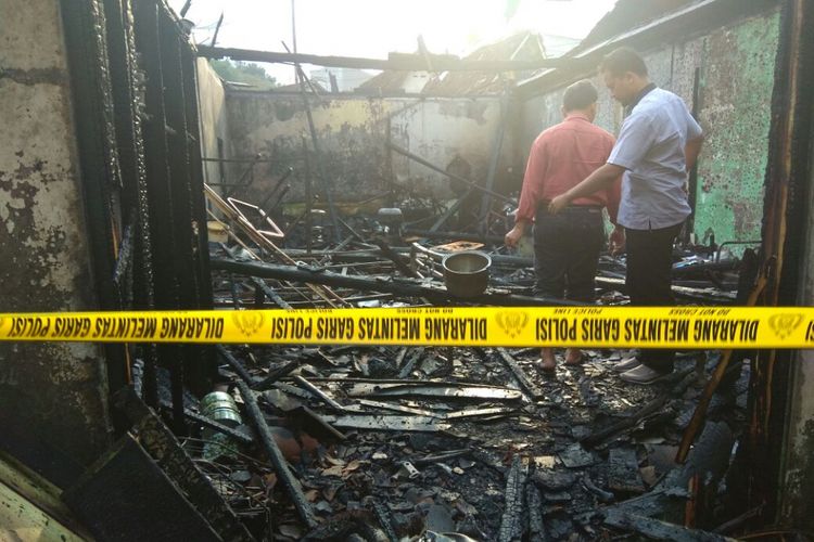 Sisa kebakaran rumah industri Bakpao, di Kelurahan Magersari,  Kota Magelang,  Sabtu (23/9/2017)