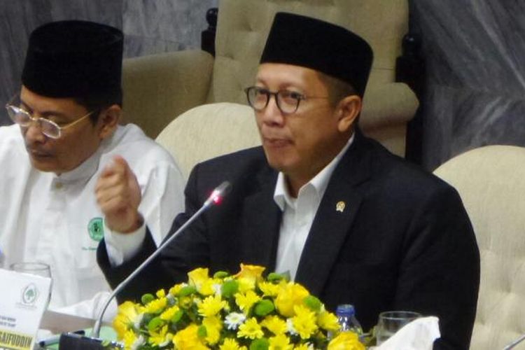 Menteri Agama Lukman Hakim Saifuddin di Kompleks Parlemen, Senayan, Jakarta, Rabu (25/1/2017). 
