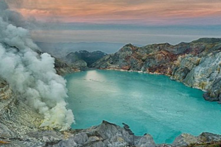 Kawah Ijen, Banyuwangi DOK. Majestic Banyuwangi