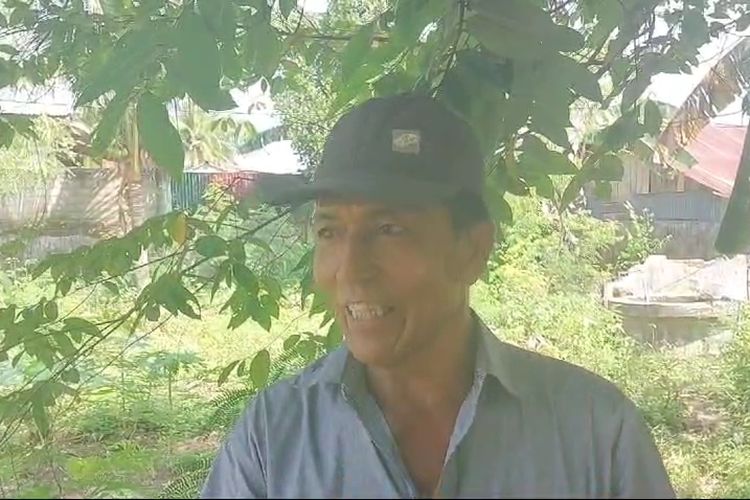 Paman Ella Nanda Sari Hasibuan, selebgram yang tewas saat sedot lemak di di WSJ Clinic, Beji, Kota Depok, Senin (22/7/2024), Efrizal Hasibuan menyatakan menolak dilakukannya ekhumasi.