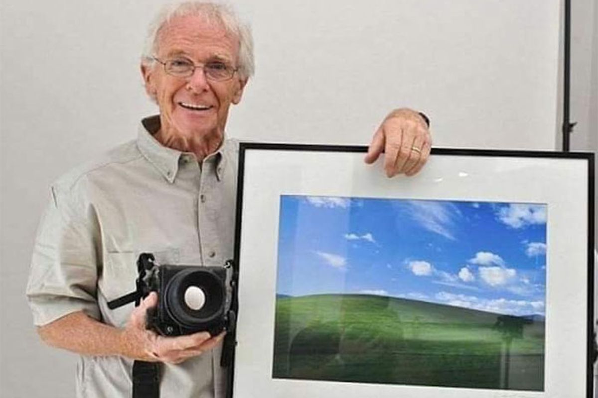 Charles O'Rear, fotografer yang karyanya dipakai untuk wallpaper default Windows XP.