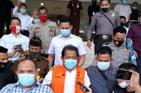 Sekda Riau Yan Prana Ditahan Kejaksaan Terkait Dugaan Korupsi Rp 1,8 Miliar