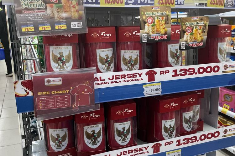 Antusiasme Tinggi, Pembeli Gagal Dapat Jersey Timnas Indonesia di Indomaret karena Ukuran Terbatas