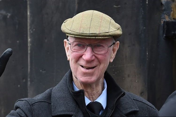 Jack Charlton, mantan pesepak bola yang pernah membawa tim nasional  Inggris menjuarai Piala Dunia 1966.