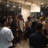 Polisi Tutup Paksa Cafe di Banjarmasin yang Masih Beroperasi