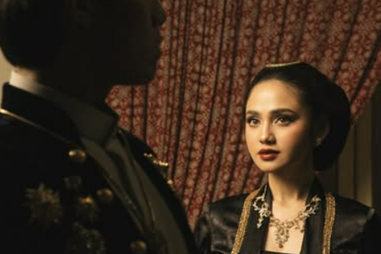 Ayah Tak Hadir, Wali Nikah Syifa Hadju Diwakilkan Penghulu