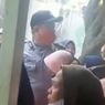 Polisi Usir Warga Belum Vaksin Booster Saat Pembagian BLT, Ini Penjelasannya