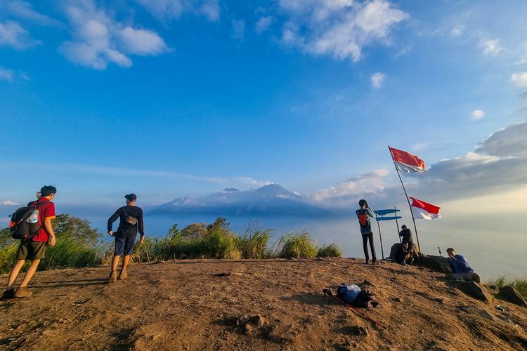 Puncak Sarah Klopo di Gunung Penanggungan, Jawa Timur, Kamis (30/6/2024).