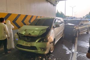 4 Mobil Kecelakaan Beruntun di Tol JORR Pasar Rebo, Imbas Rem Mendadak