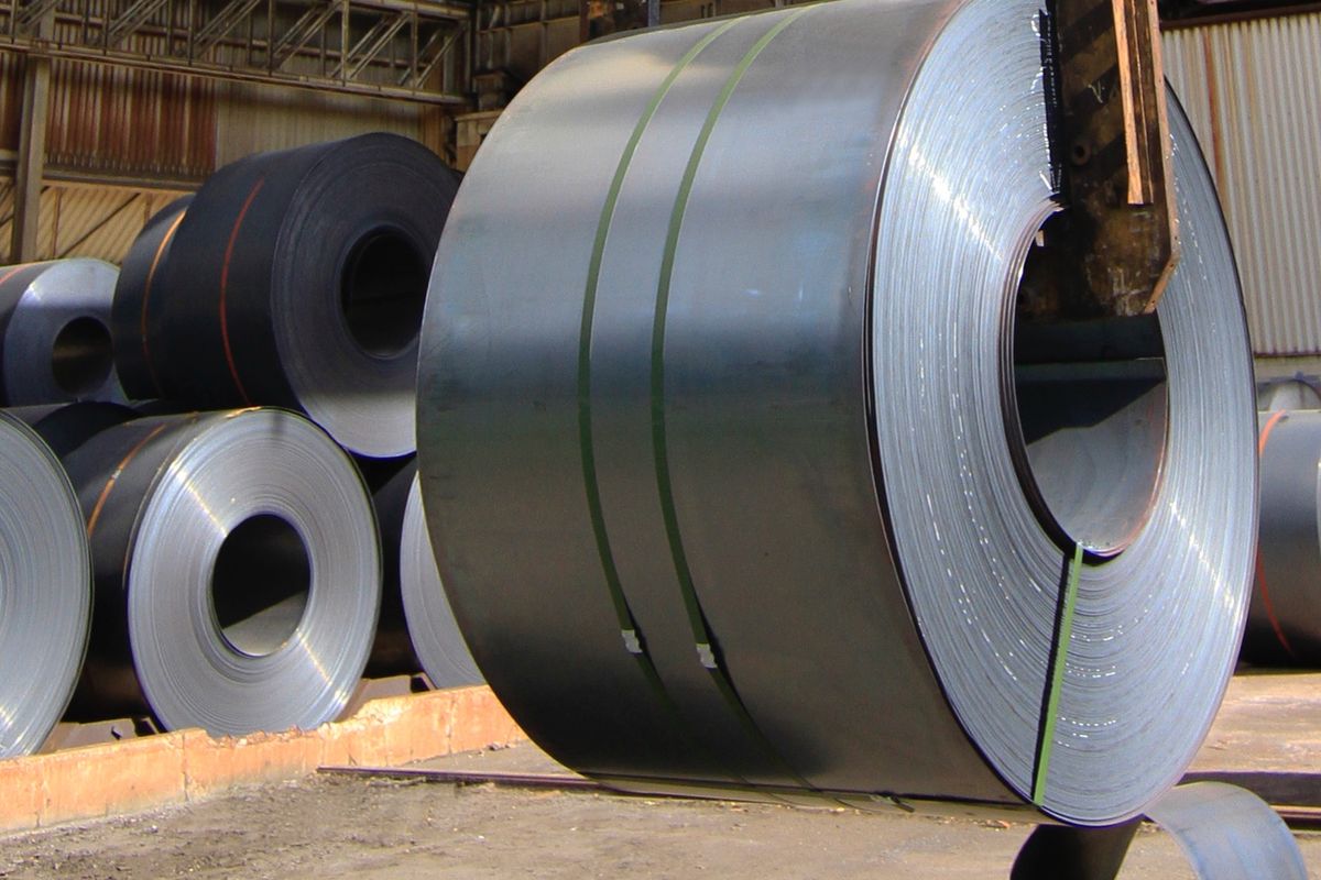 Krakatau Steel Tak Ambil Pusing Gejolak Tarif Trump dan Kurs Rupiah