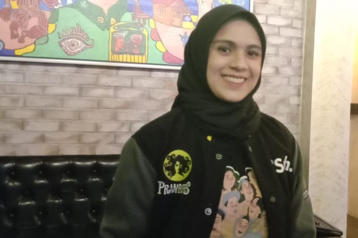 Nycta Gina berpose saat menghadiri jumpa pers Youth Fest dalam rangka HUT ke-48 Prambors Radio di Brizola Cafe, Jakarta Selatan, Kamis (28/3/2019).