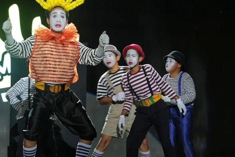 Lebih dari Sekedar Hiburan, Pantomim Jadi Medium Kritik Sosial yang Tak Lekang oleh Zaman