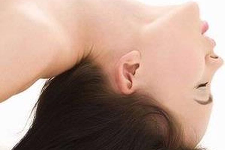Asiatisches Sexkätzchen Wird Brutal Zum Orgasmus Gequält