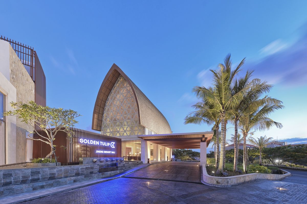 Golden Tulip Jineng.