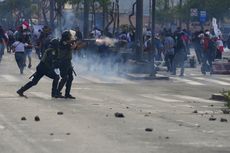 Protes Peru Memanas, Pendukung Mantan Presiden Castillo Memblokade Jalan dan Bandara