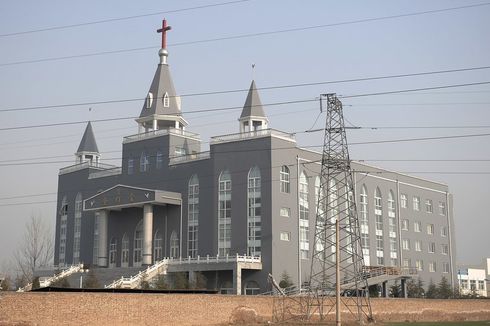 Usai Digerebek Polisi, Puluhan Umat Gereja di China Hilang