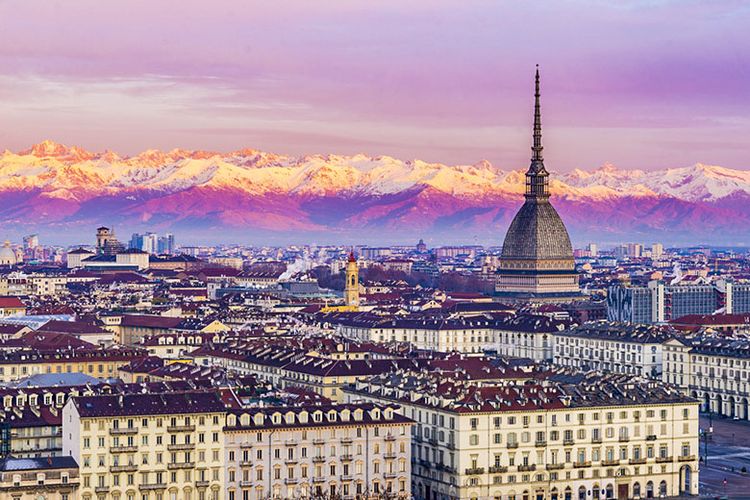 Turin di Negara Italia.