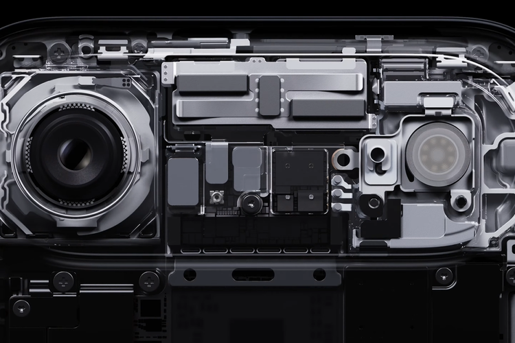 Modul kamera belakang iPhone 17 Air yang menampung berbagai komponen penting. Ini merupakan desain baru di lini iPhone.