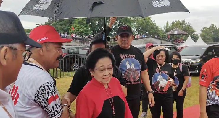 Megawati Tiba di Benteng Vastenberg Hadiri Hajatan Rakyat Ganjar-Mahfud