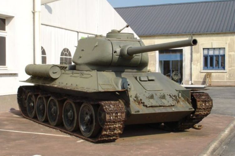 Inilah tank menengah T-38 milik Uni Soviet yang digunakan untuk melawan Jerman dalam Perang Dunia II. 