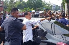 Pantau Gudang Bulog di Bogor, Jokowi Pastikan Stok Beras Aman dan Bakal Bertambah