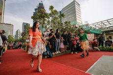 Upaya Pelestarian Kebaya Indonesia Lewat Gaya Berpakaian Anak Muda