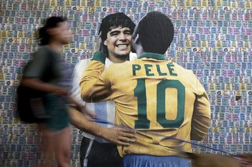 Pele dan Maradona Bakal Bermain Bersama di Surga....